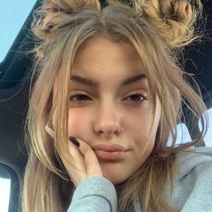 Meet your Posher, Heidi